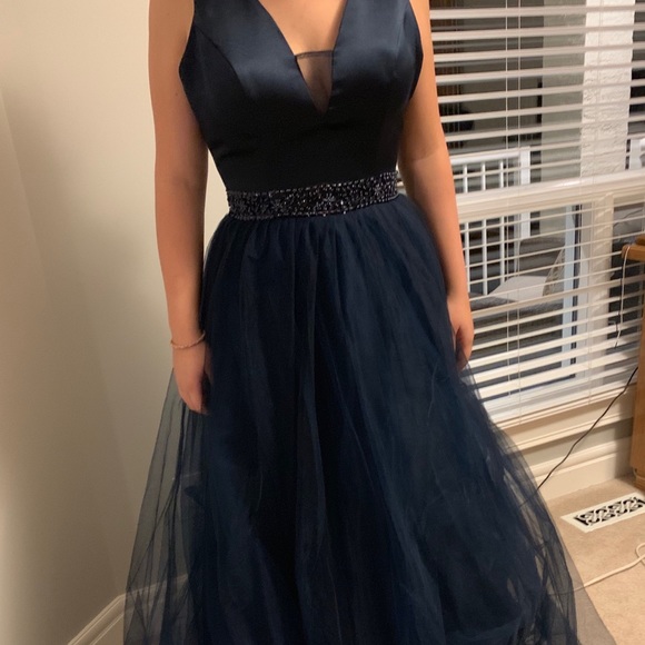 grad dress - Picture 1 of 2